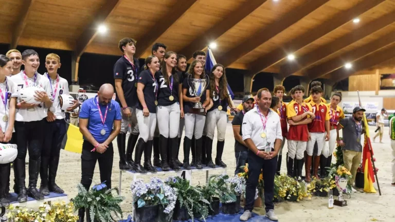 L’équipe de France survole le championnat d’Europe de horse-ball